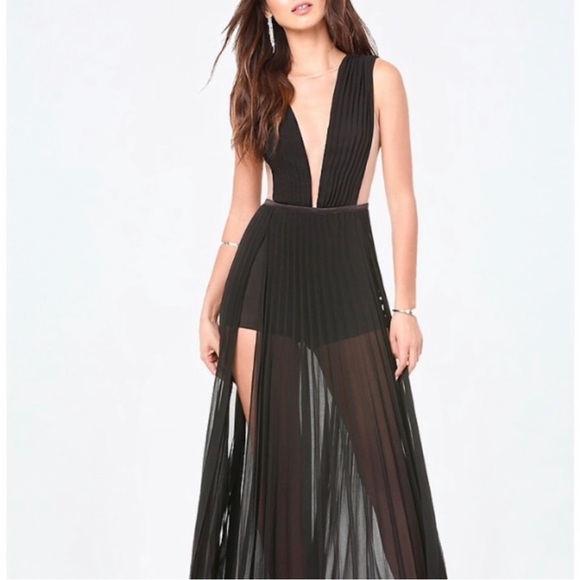 💋 bebe deep v chiffon pleated romper black dress 10 RARE 💋 - Picture 12 of 14